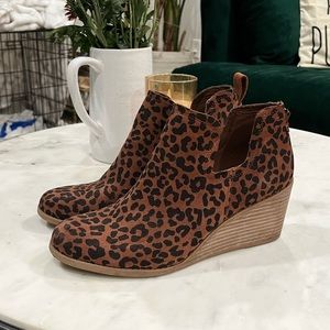 Toms kallie cheetah wedge bootie